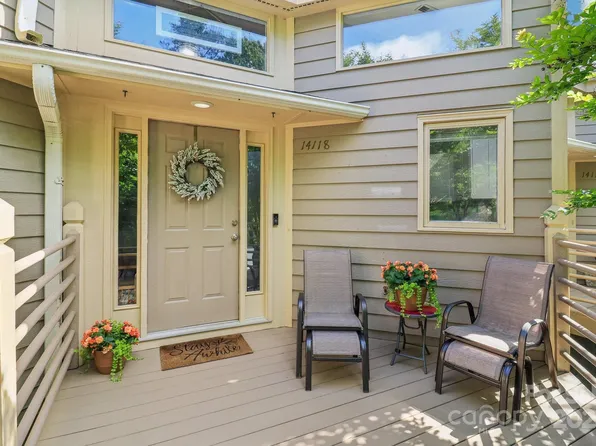 14118 Yachtsman Harbor Dr, Charlotte, NC 28278