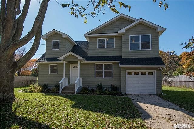 1st image of 68 Heckscher Spur Dr