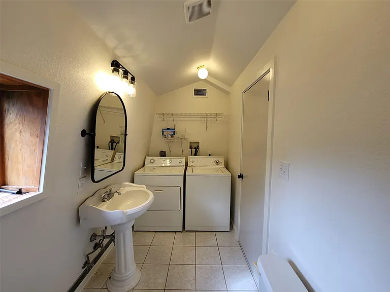 281 Earl Callahan Rd #A — Photo 31