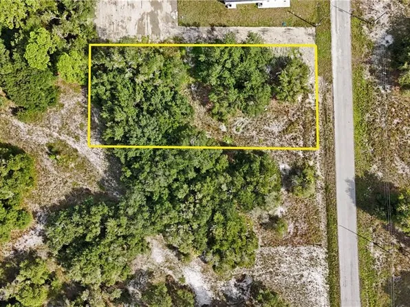 1621 Jackson AVE, LEHIGH ACRES, FL 33972