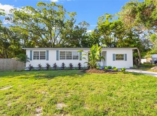 205 7th Ave SW, Largo, FL 33770