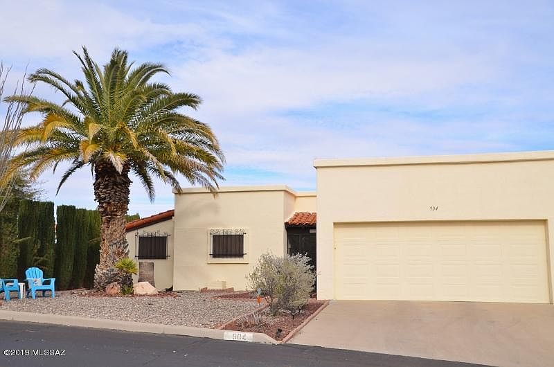 1st image of 904 W Camino Guarina