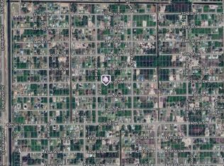 2815 37th St SW, Lehigh Acres, FL 33976