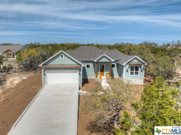 305 One Nation Dr, Fischer, TX 78623