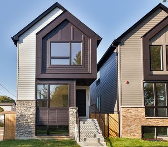 5342 W Winnemac Ave, Chicago, IL, 60630