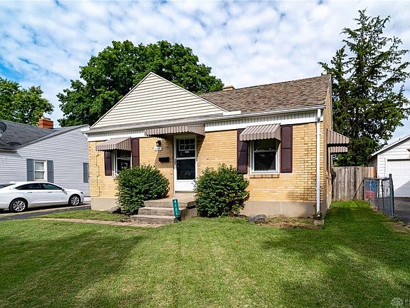 3rd image of 4121 Fulton Ave