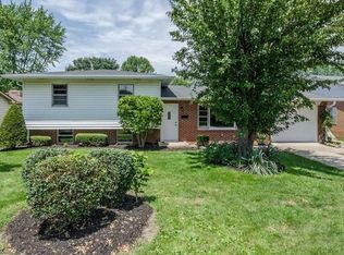 608 W 7th St, Greenfield, IN 46140