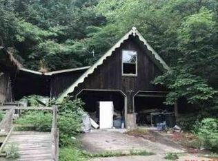 64 Mill Wee Hollow Rd, Rossville, GA 30741