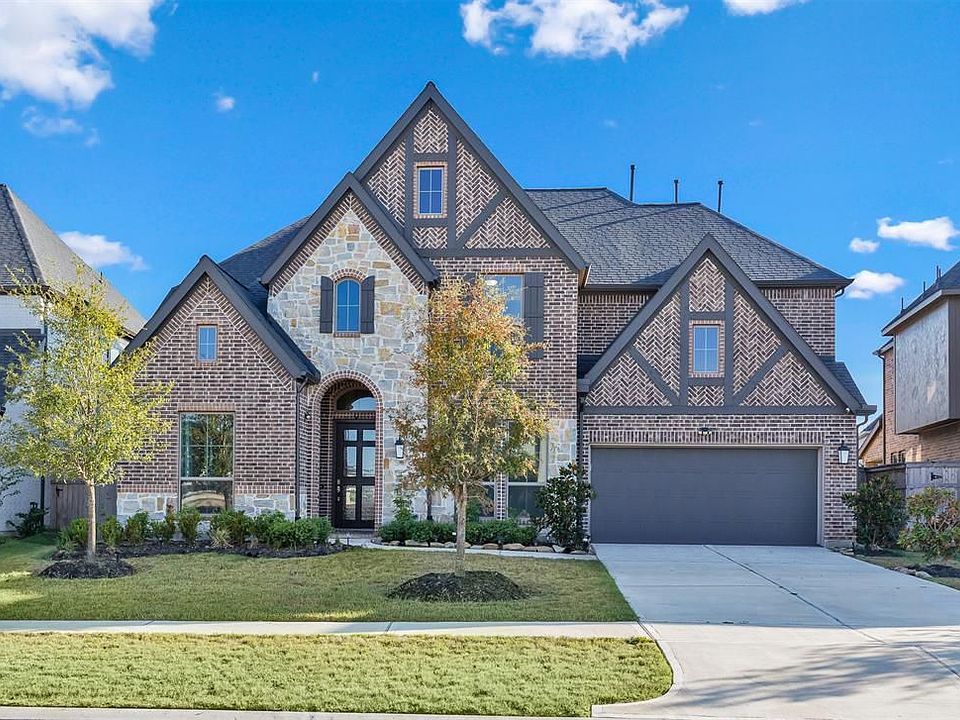 1st image of 28907 Ridge Valley Ct