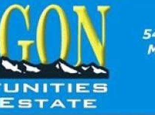 4456 Vista Pointe Dr, Medford, OR 97504