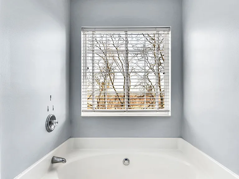 121 Deer Ridge Ln — Photo 39