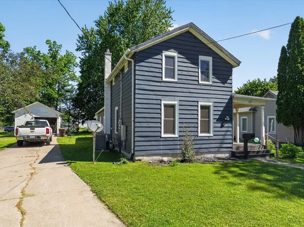 728 W Hanover St, Marshall, MI 49068