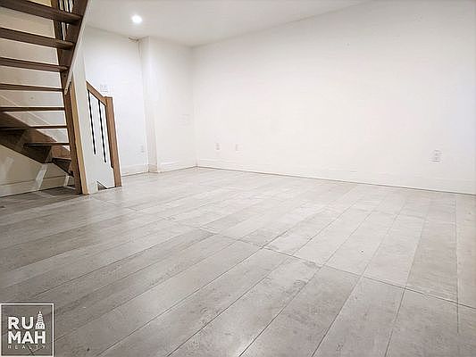 5th image of 67 Montrose Ave APT 1A