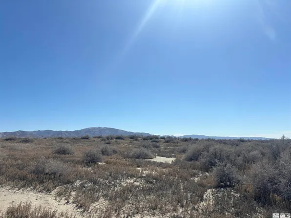 20 Old Emigrant Rd, Lovelock, NV 89419