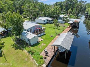 140 Edgewater Rd, Satsuma, FL 32189