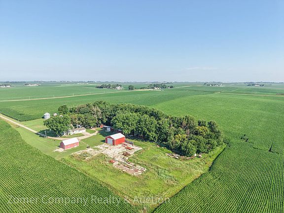 3rd image of 4354 Kingbird Ave