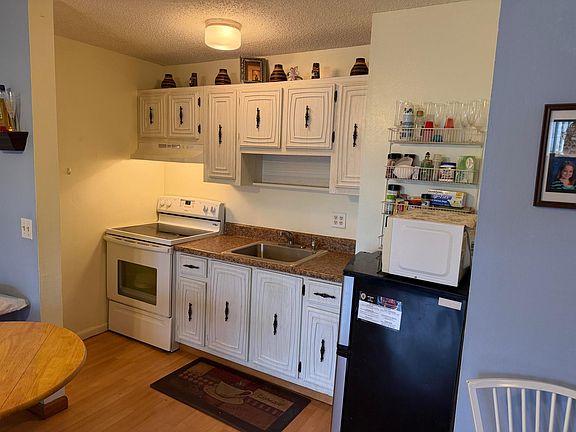 5th image of 200 Bonnie Boulevard #138