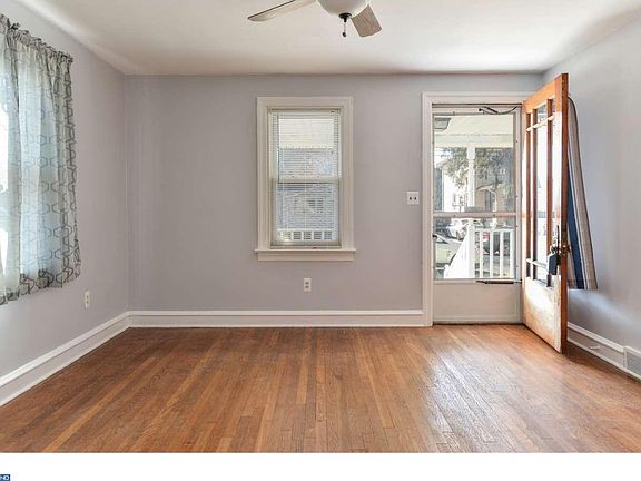 3rd image of 111 1/2 Belmont Ave