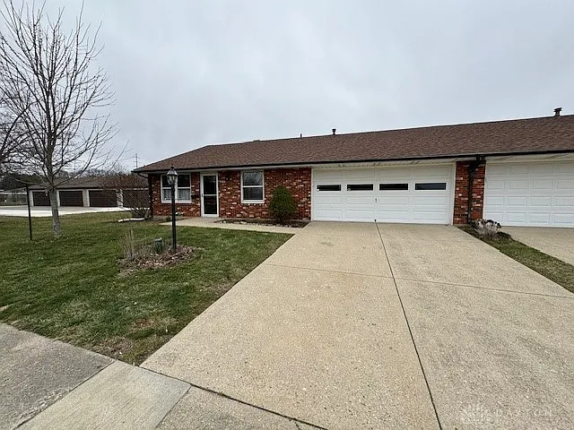 3320 N Argonne Ln photo 1
