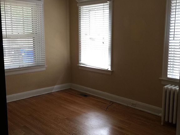 Large Bedroom