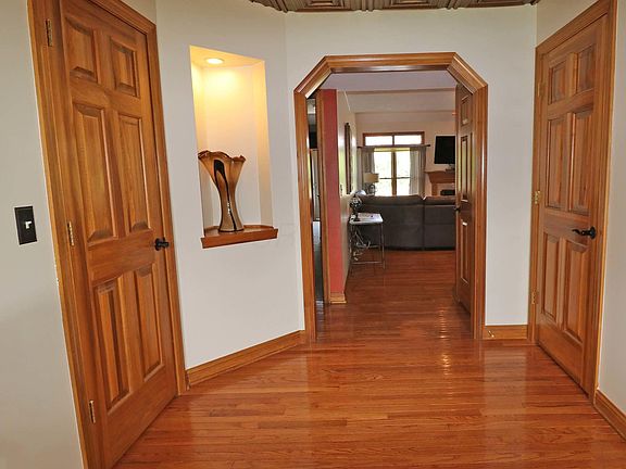 3rd image of 13194 Brandon Cir