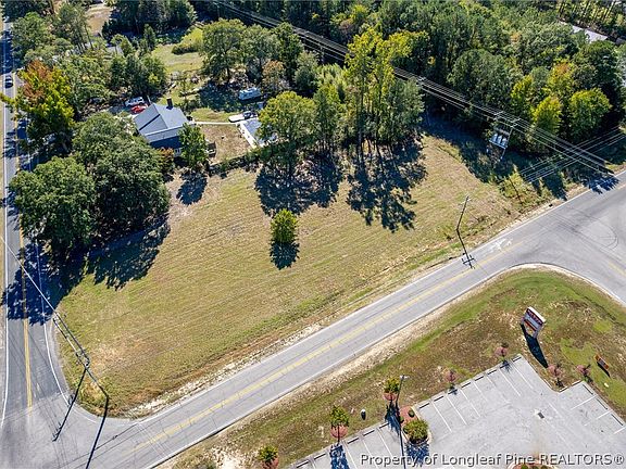 4th image of Clinton Rd