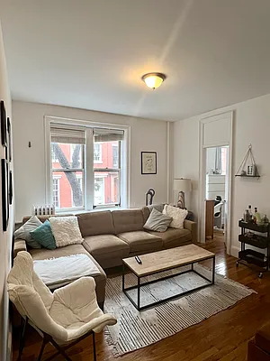 Rented by LJ Sloane Management | media 18