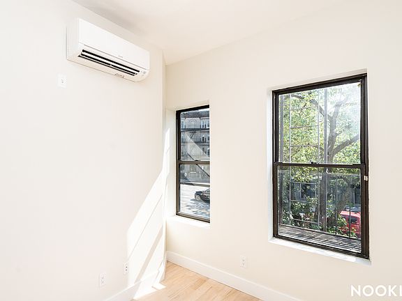 5th image of 357 Flatbush Ave #217