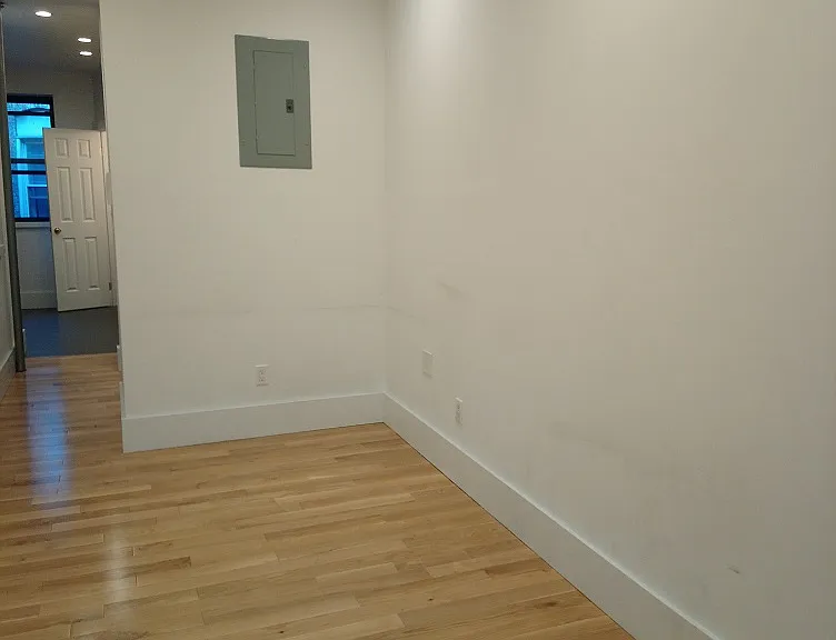 235 E 24th St #5A — Photo 10