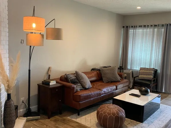 9627 Knickers Ct, Sacramento, CA 95827