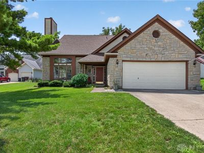 322 Meadowgrove Dr, Englewood, OH, 45322