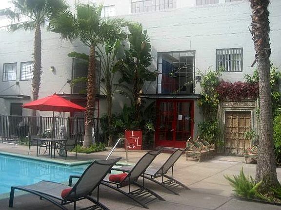 4th image of 420 S San Pedro St APT 617