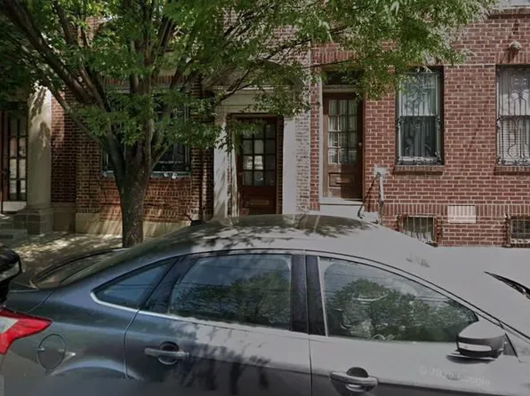 919 S 17th St, Philadelphia, PA 19146