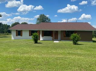 264 Pine Burr Rd, Lumberton, MS 39455