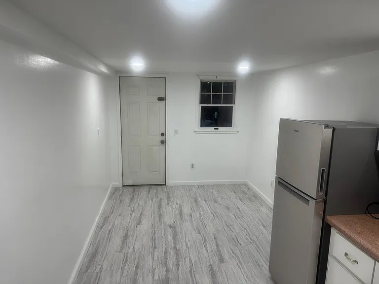 754 Bradford St #1 — Photo 3
