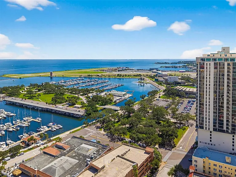 1 Beach Dr SE #2211 — Photo 65