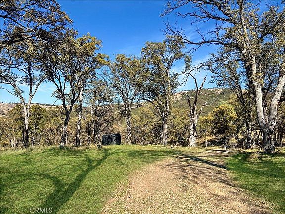 5th image of 20560 Solar Ridge Rd