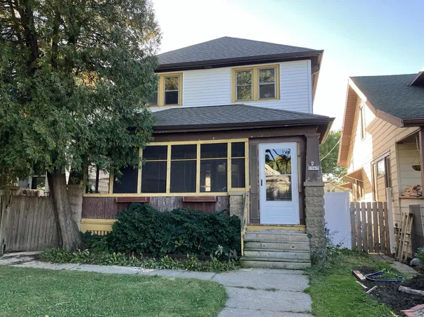 1967 S 71st STREET, West Allis, WI 53219