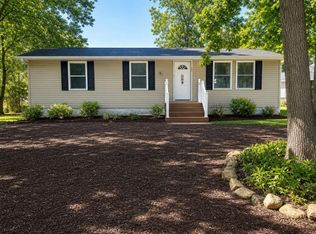 1039 Clearwater Ave, Manahawkin, NJ 08050