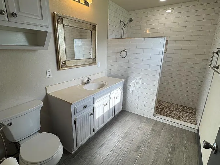 2078 Lower Crabapple Rd — Photo 27