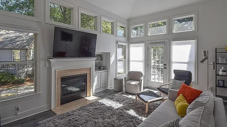200 Starland Ln — Photo 10