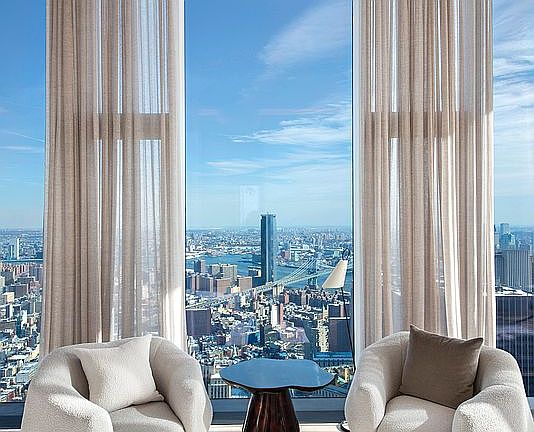 4th image of 56 Leonard St Unit Penthouse 58