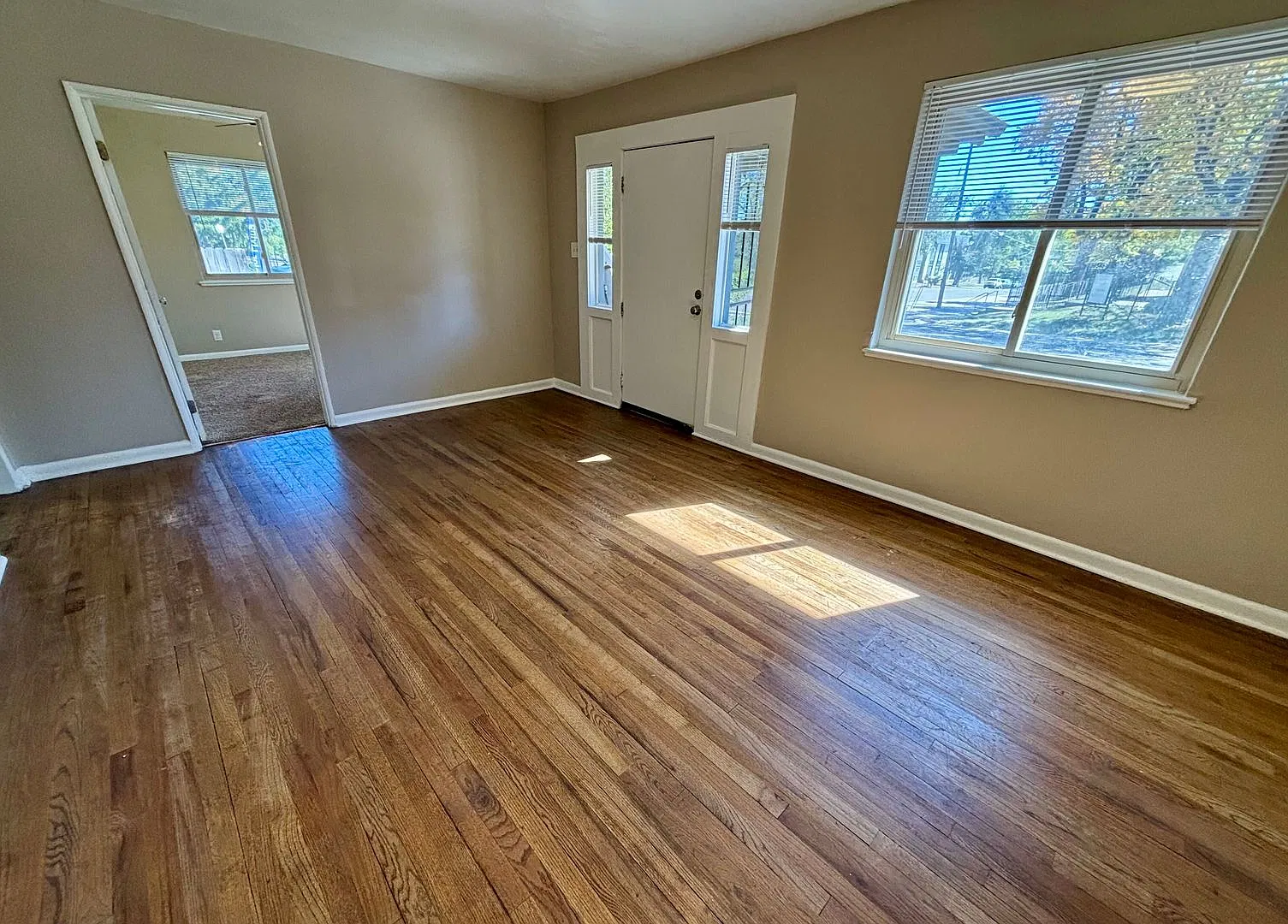 12th Ave Cottages #7205-A | 1 Month Free - Cozy 3-Bedroom Apartment In Lakewood! — Photo 1