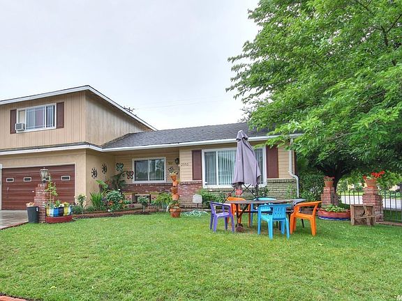 2nd image of 2593 Fernandez Dr