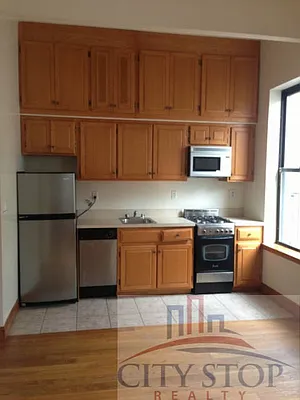 Rented by City Stop Realty | media 71