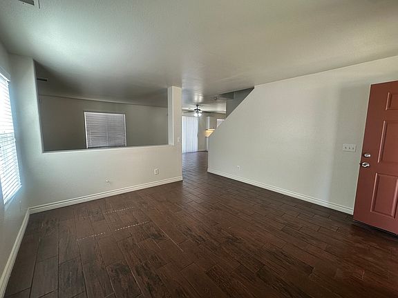 2nd image of 14073 Mare Ln