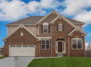 4894 Paramount Ct, North Canton, OH 44720