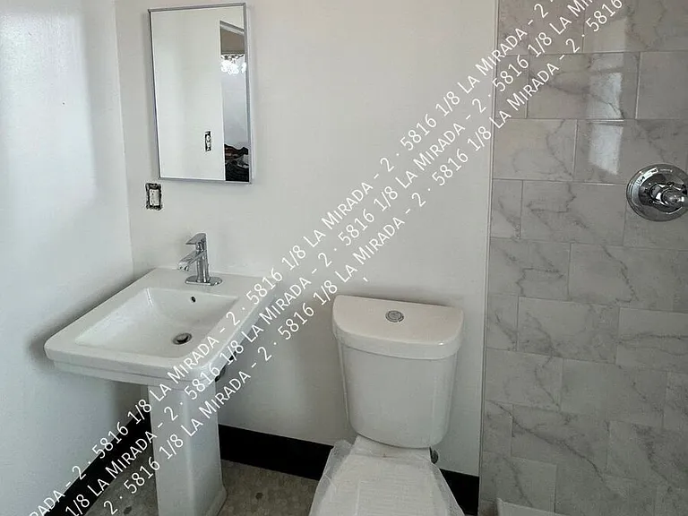 5816 1/8 La Mirada Ave #2 — Photo 11