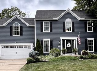 908 Holborn Rd, Streetsboro, OH 44241