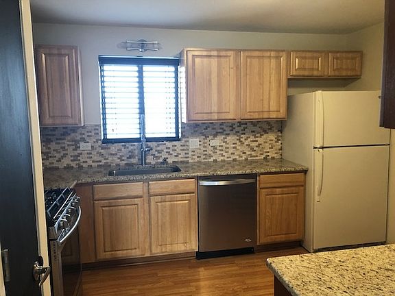 2nd image of 6040 Lake Bluff Dr Unit 701